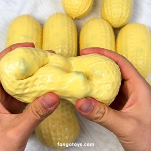 peanut-squishy-crunchy-cacahuate-5-fangotoys